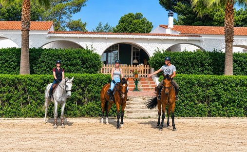 Azienda agricola a La Pobla de Vallbona, Comunità Valenzana, Spagna 1
