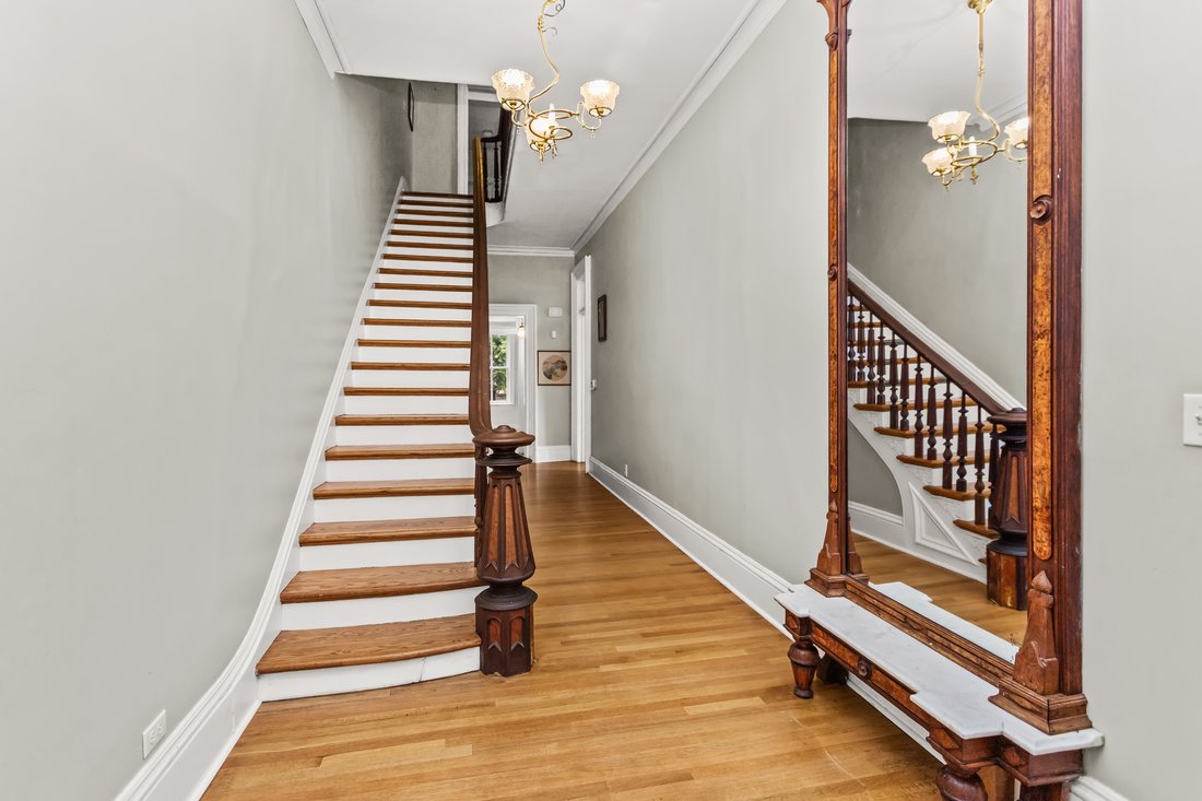 House in Evanston, Illinois, United States 4 - 18492382