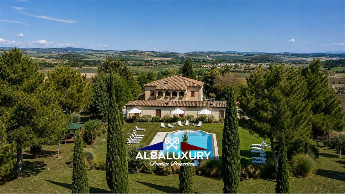 Villa in Monteroni d'Arbia, Tuscany, Italy 1 - 15347351