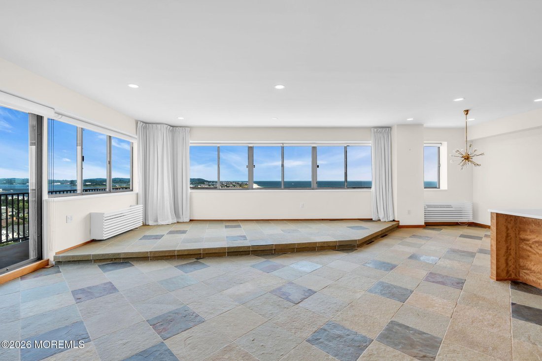 Condo in Monmouth Beach, New Jersey, United States 2 - 17718900
