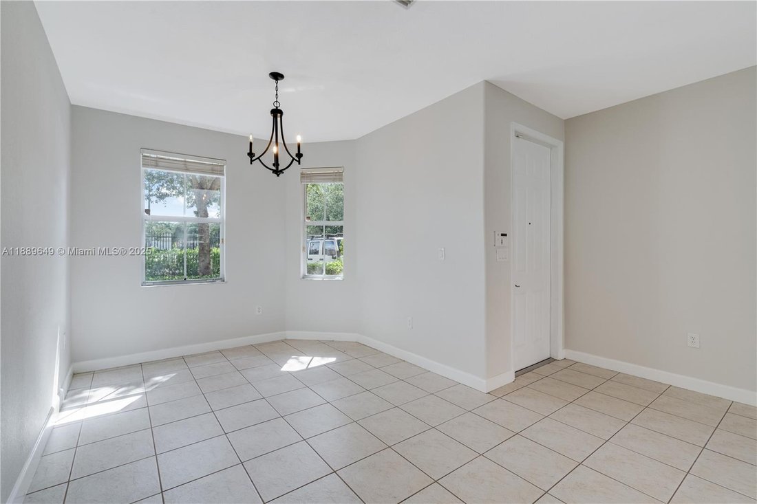 House in Doral, Florida, United States 5 - 18493447