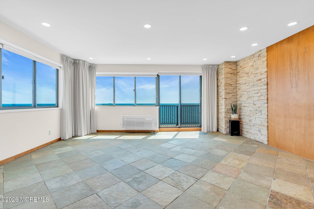 Condo in Monmouth Beach, New Jersey, United States 1 - 17718894
