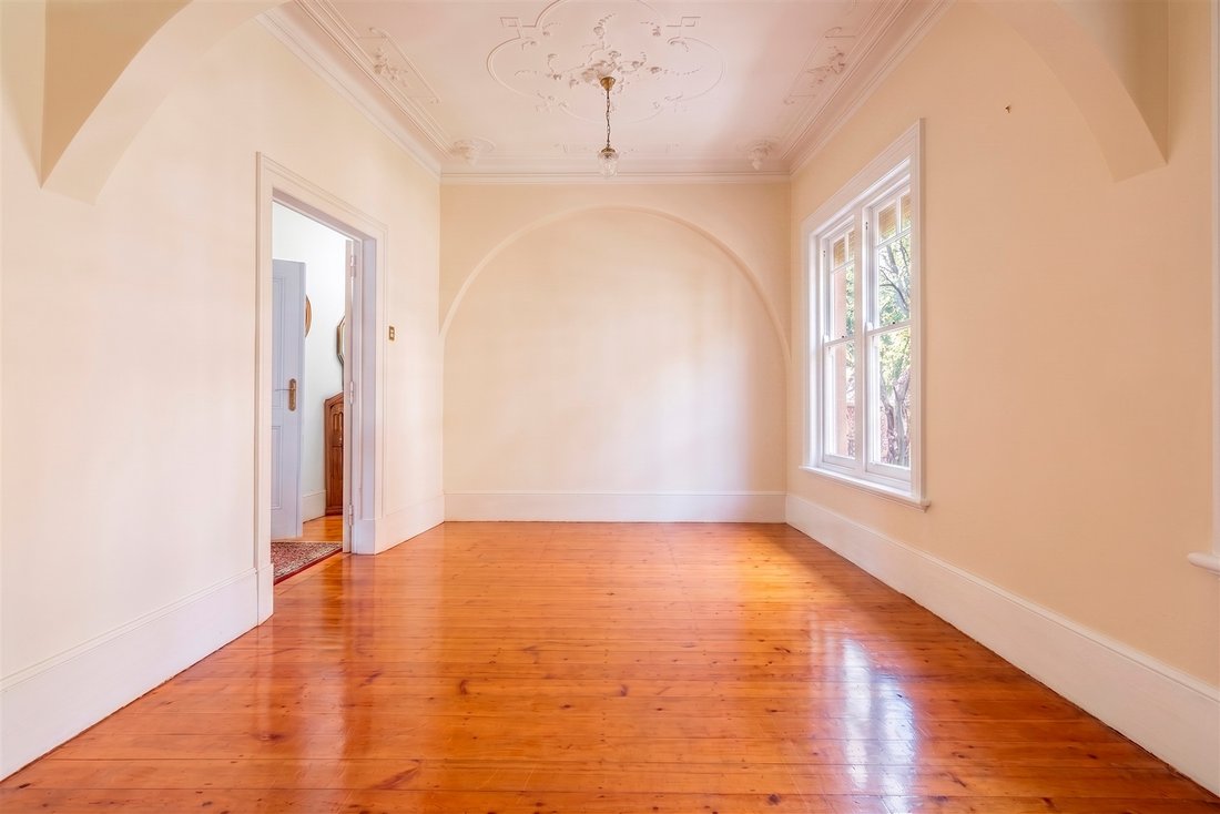 Apartment in Arroios, Lisbon, Portugal 2 - 17285056