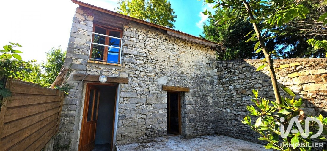 Saint-Mammes, Ile-de-France, France 2 - 18495707