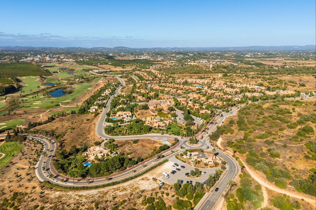 Apartment in Alcantarilha, Algarve, Portugal 3 - 16396619