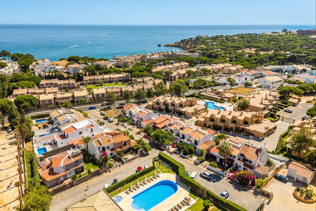 Villa à Praia dos Pescadores, Olhos de Agua, Portugal 5 - 18434832