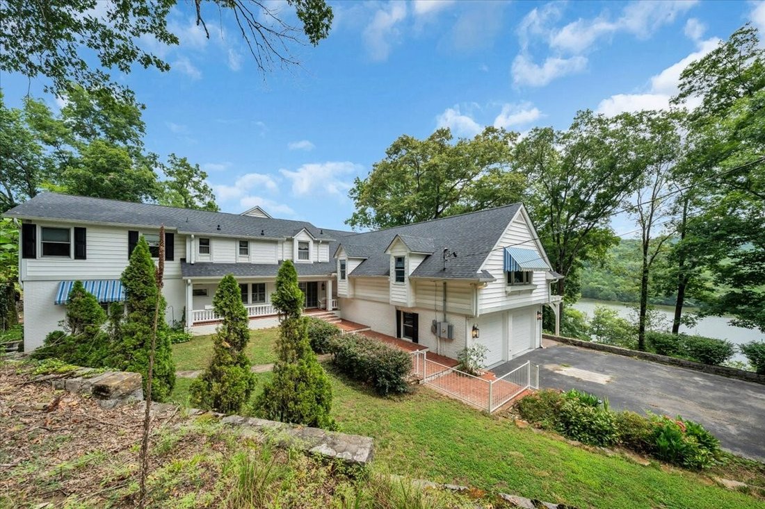 House in Elmwood, Tennessee, United States 2 - 18493747