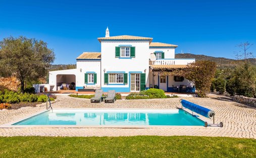 Villa in Quelfes, Algarve, Portugal 1