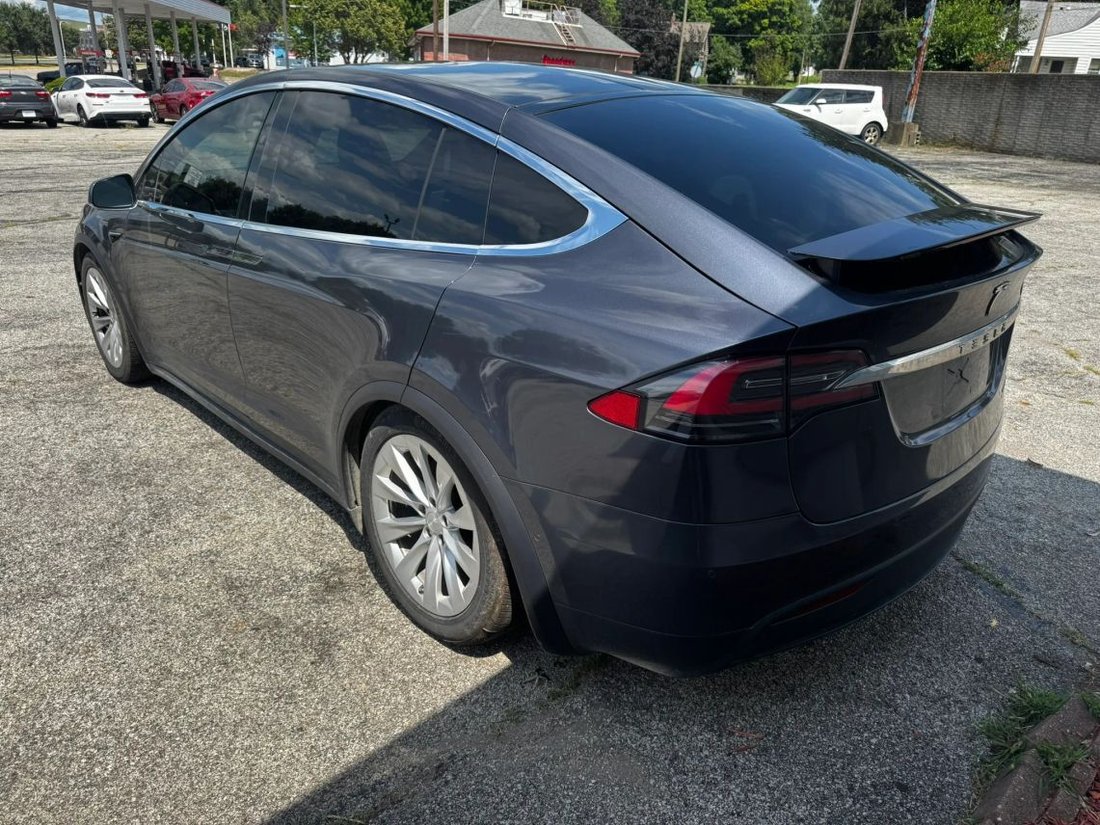 Suv in Lafayette, IN, United States 5 - 18495368