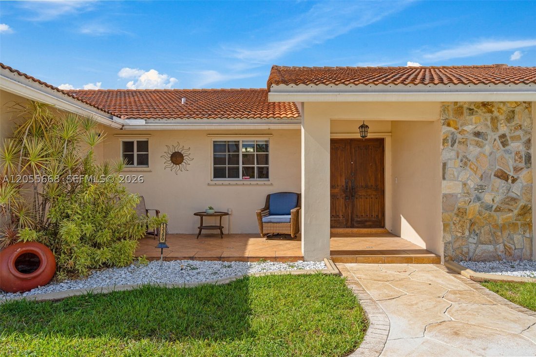 House in Miami, Florida, United States 4 - 18493454