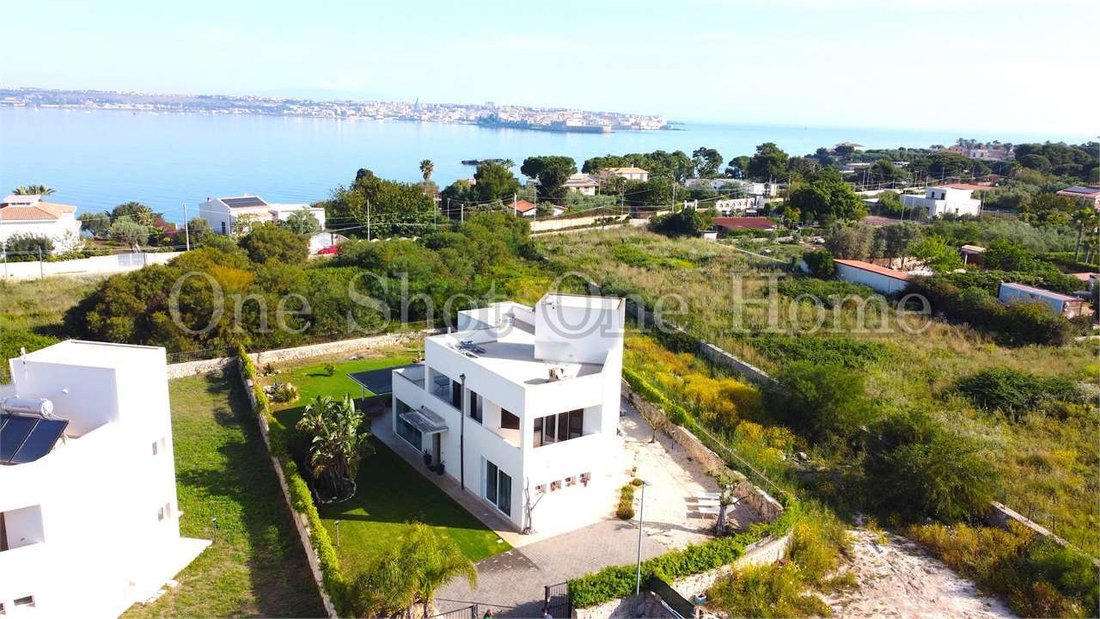 Villa in Fontane Bianche, Sicily, Italy 4 - 18495092
