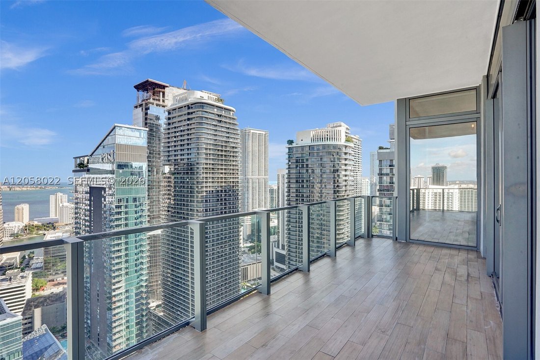 Condo in Miami, Florida, United States 3 - 18493436