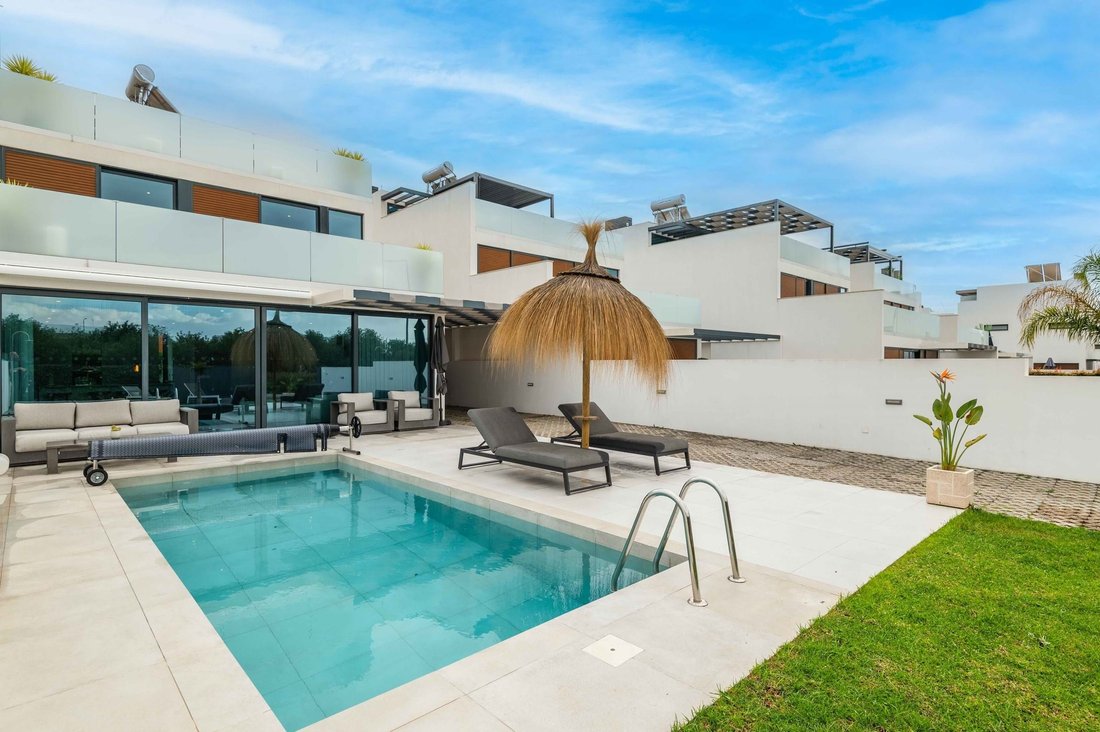 Villa in Luz de Tavira e Santo Estevao, Algarve, Portugal 1 - 18279274
