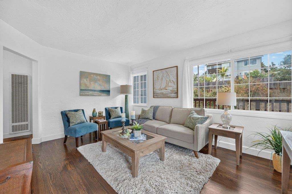 Watsonville, California, United States 5 - 18493169
