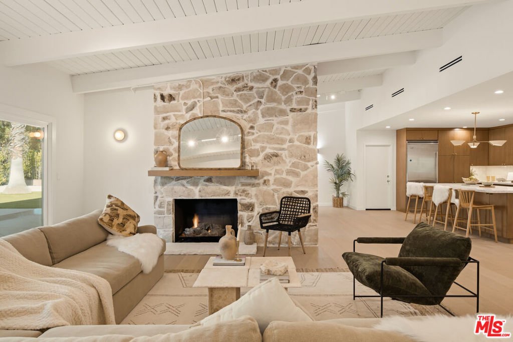 House in Los Angeles, California, United States 1 - 18494397