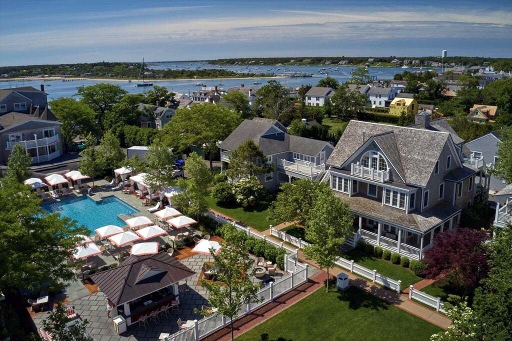 Condo in Edgartown, Massachusetts, United States 1 - 18492558