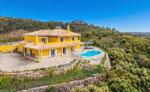 Villa in Sao Bras de Alportel, Algarve, Portugal 1