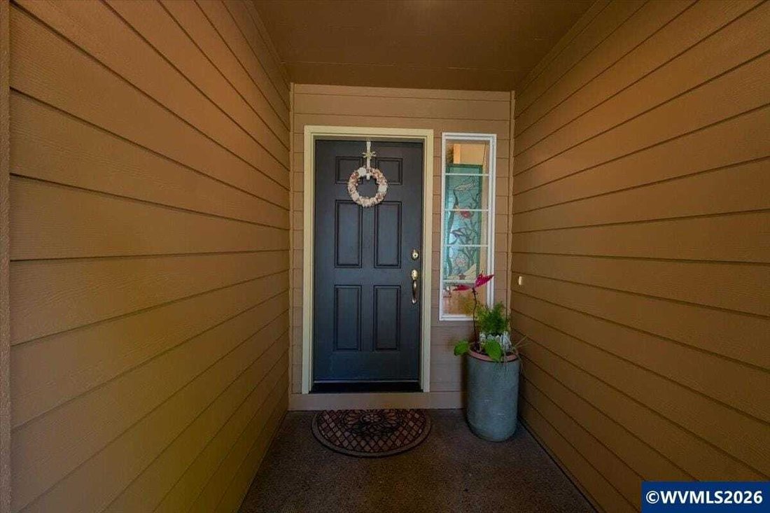 House in Salem, Oregon, United States 3 - 18494459