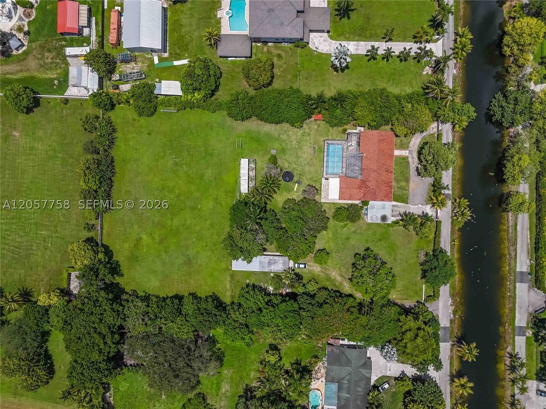House in Miramar, Florida, United States 3 - 18487999