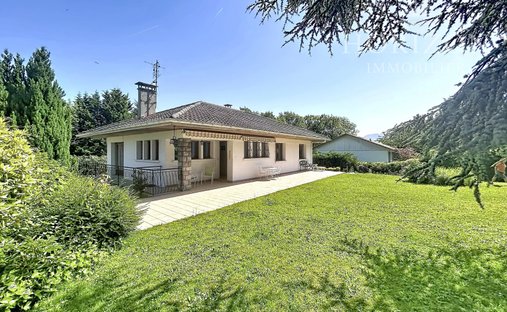 Haus in Neuvecelle, Auvergne-Rhone-Alpen, Frankreich 1