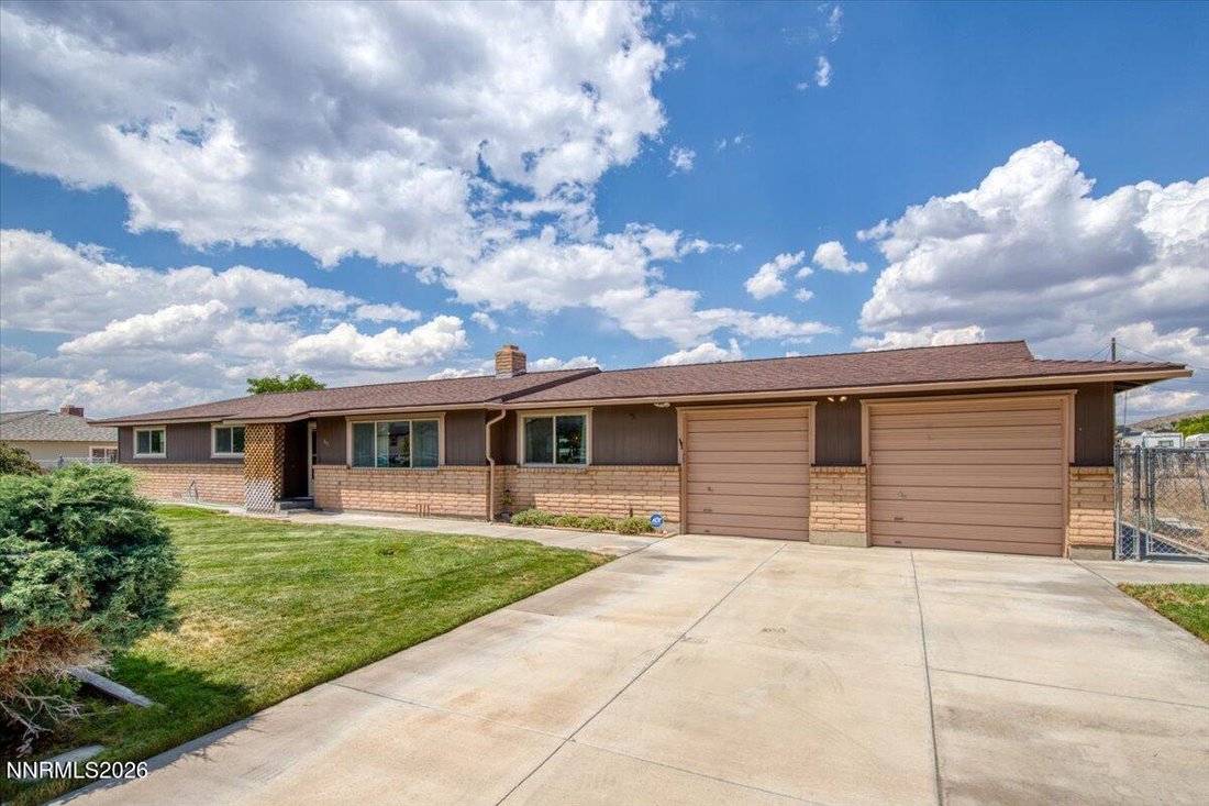 House in Lemmon Valley-Golden Valley, Nevada, United States 1 - 18493408