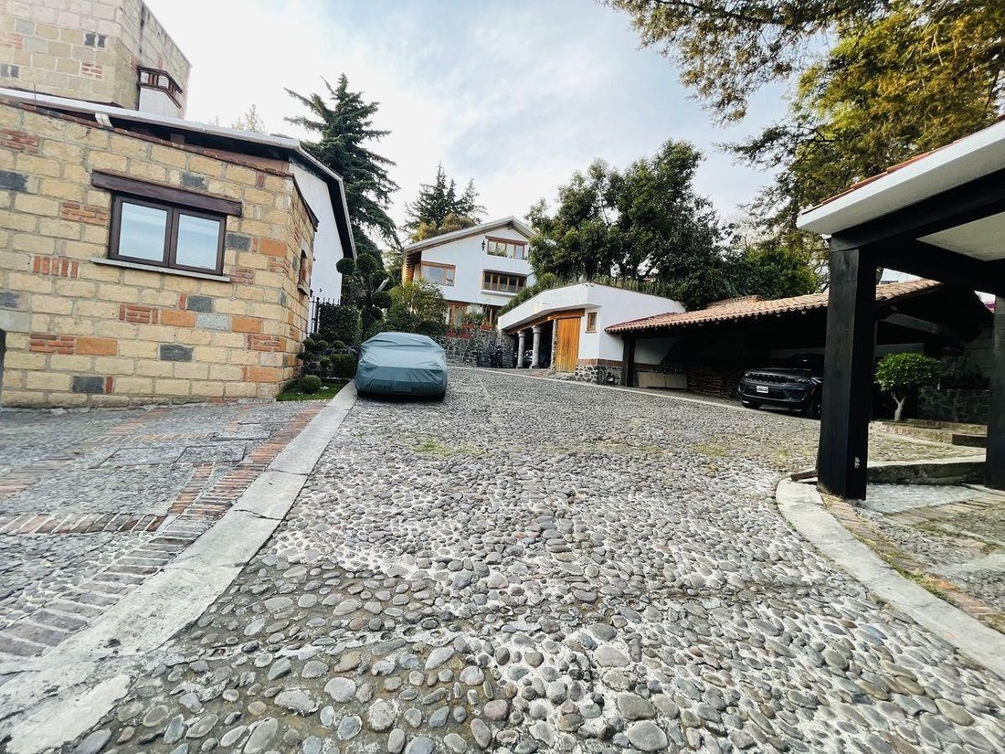 House in Santa Catarina Yecahuitzotl, Mexico City, Mexico 2 - 18492701