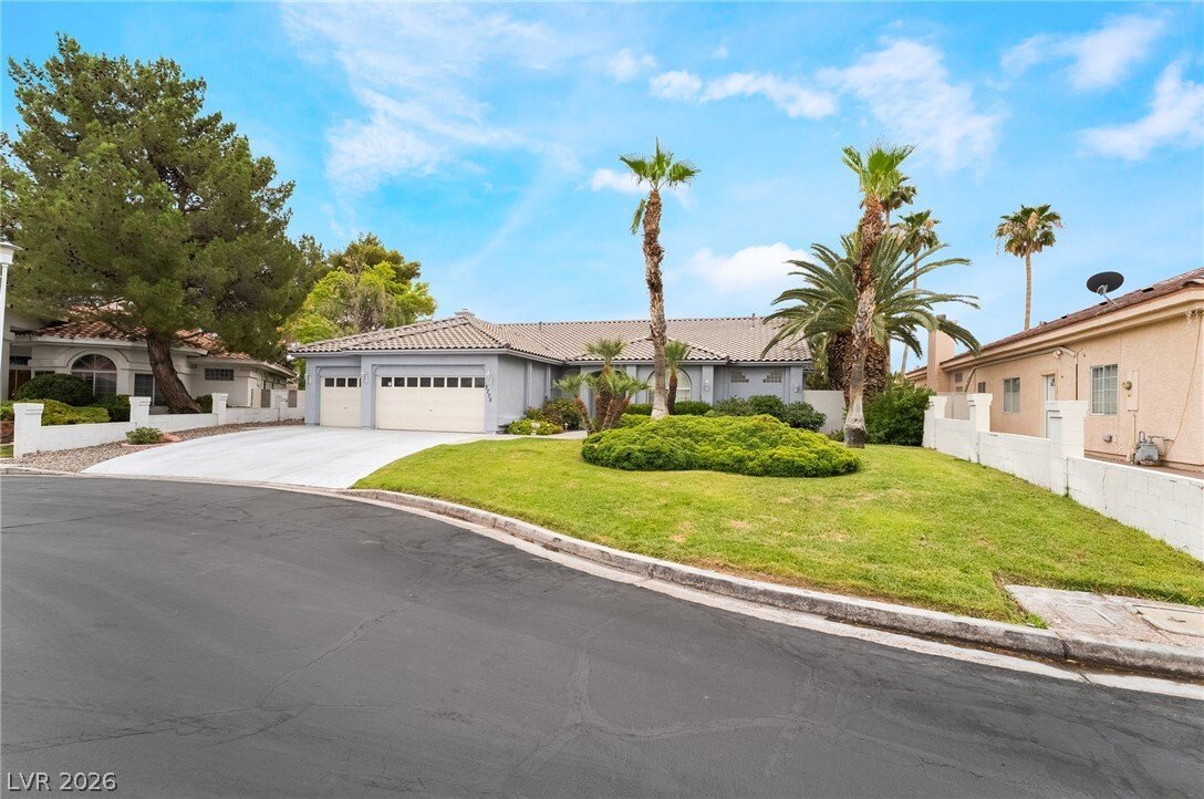 House in Las Vegas, Nevada, United States 3 - 18493254