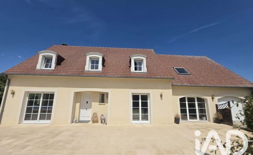 House in Moulins en Bessin, Normandy, France 1
