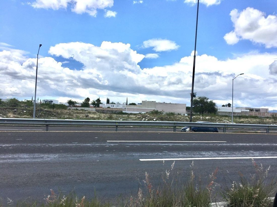 Land in Santiago de Querétaro, Querétaro, Mexico 4 - 18492514