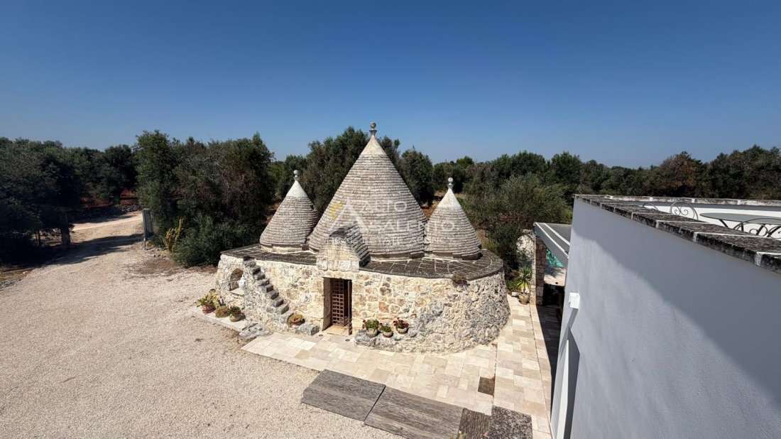 Villa in Carovigno, Apulien, Italien 2 - 18493354