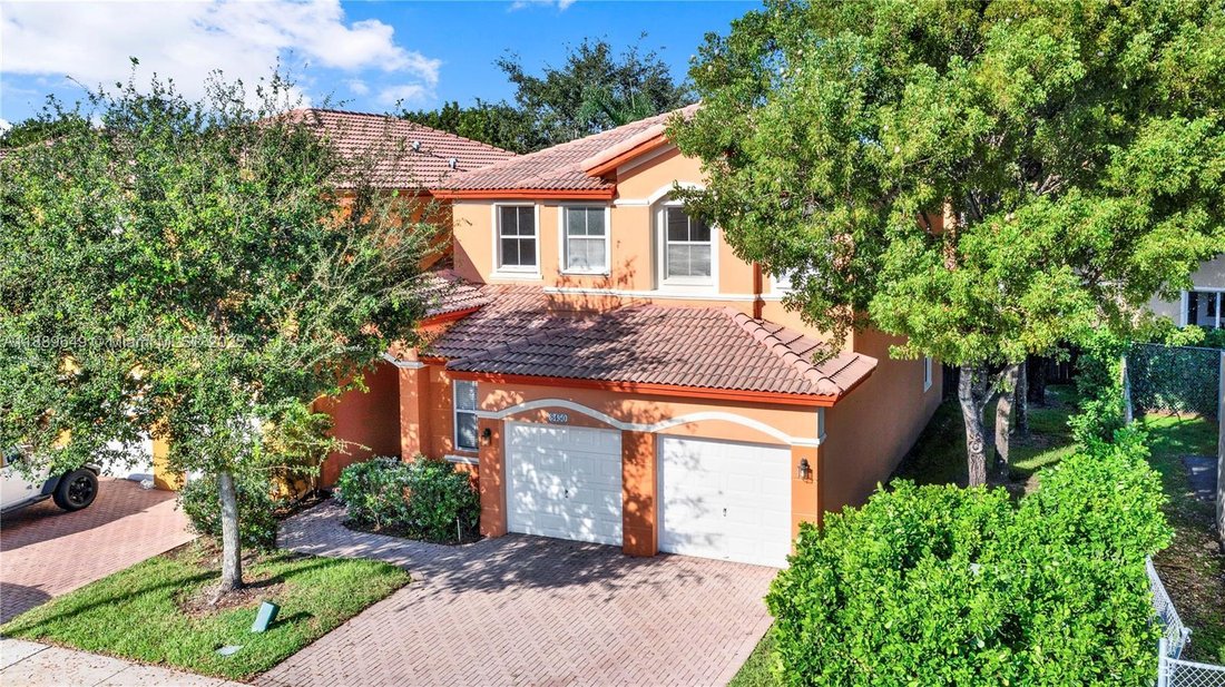 House in Doral, Florida, United States 3 - 18493447