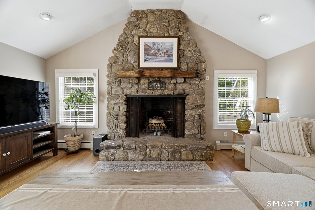 House in Fairfield, Connecticut, United States 2 - 18493405