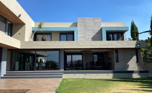House in Juriquilla, Querétaro, Mexico 1