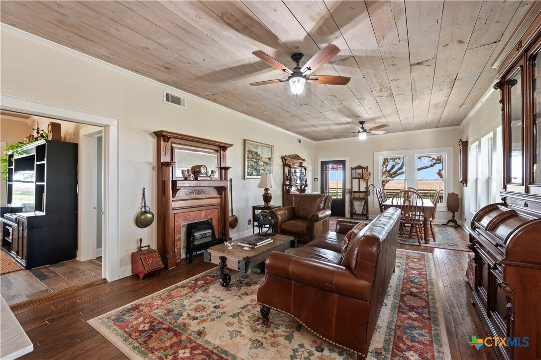 House in El Campo, Texas, United States 5 - 18494077