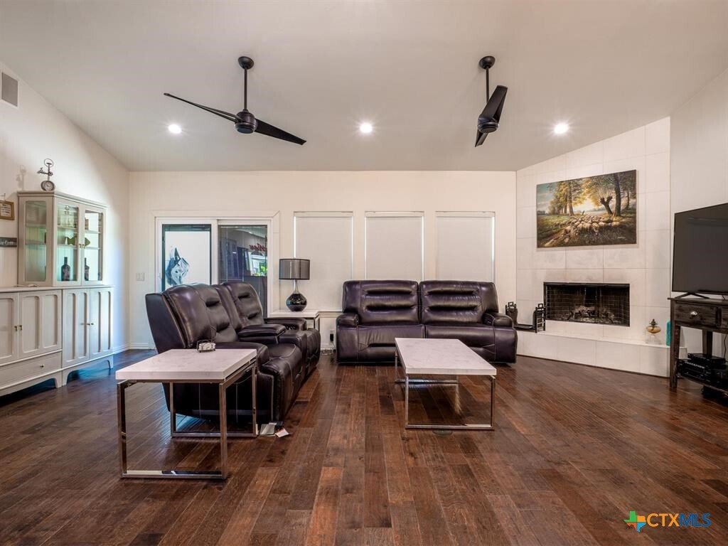 House in Marble Falls, Texas, United States 5 - 18494100