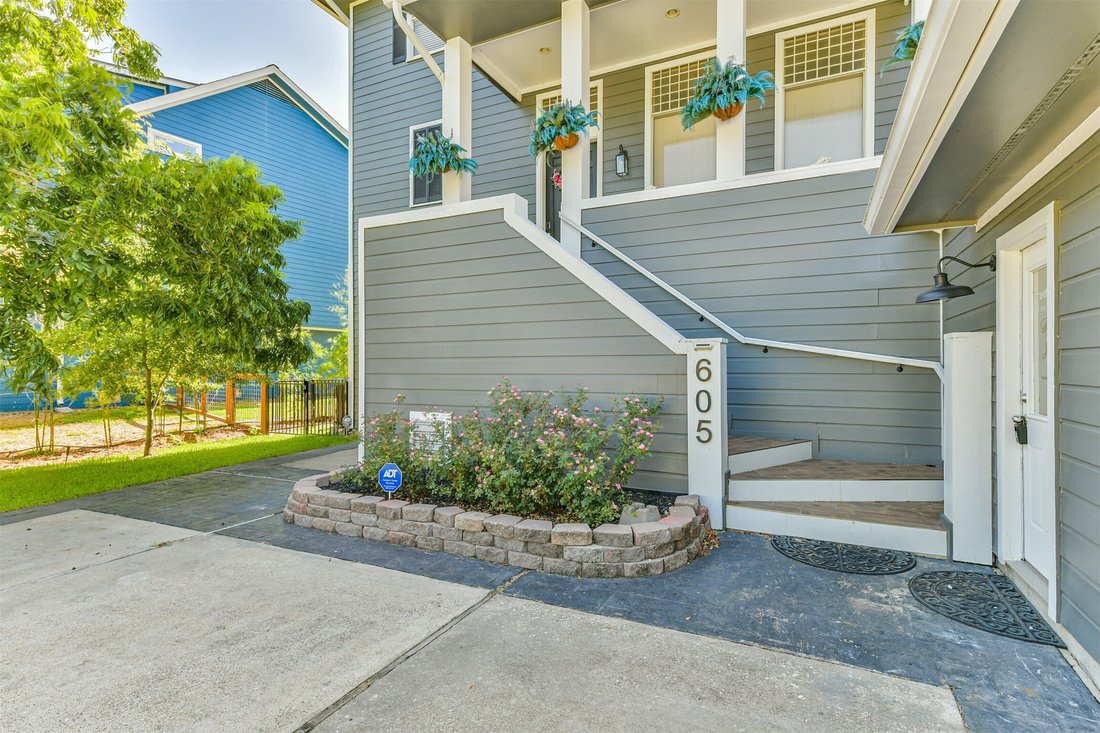 House in Seabrook, Texas, United States 5 - 18494908