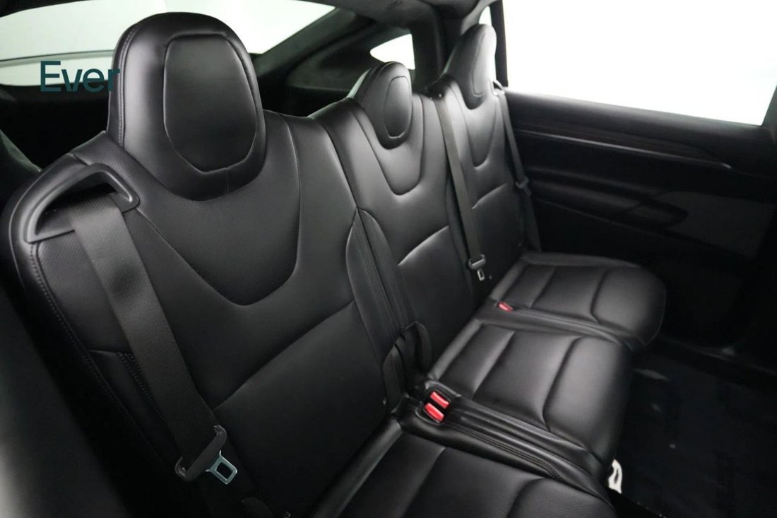 Suv in San Francisco, CA, United States 5 - 18073734