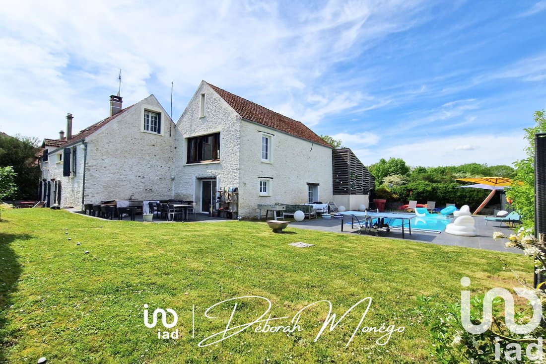 House in Saint-Martin-la-Garenne, Ile-de-France, France 4 - 18390534