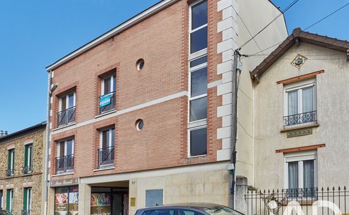 Apartment in Charentonneau, Maisons-Alfort, France 1