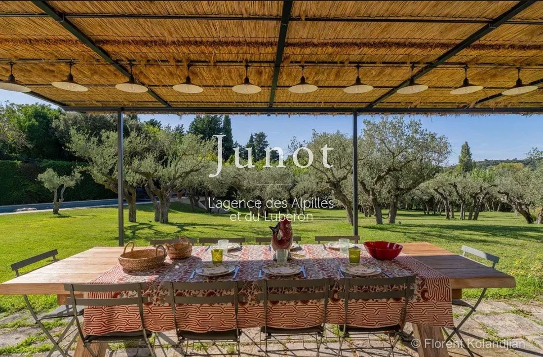 Country House in Maussane-les-Alpilles, Provence-Alpes-Côte d'Azur, France 2 - 17049315