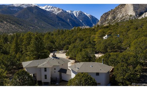 House in Buena Vista, Colorado, United States 1
