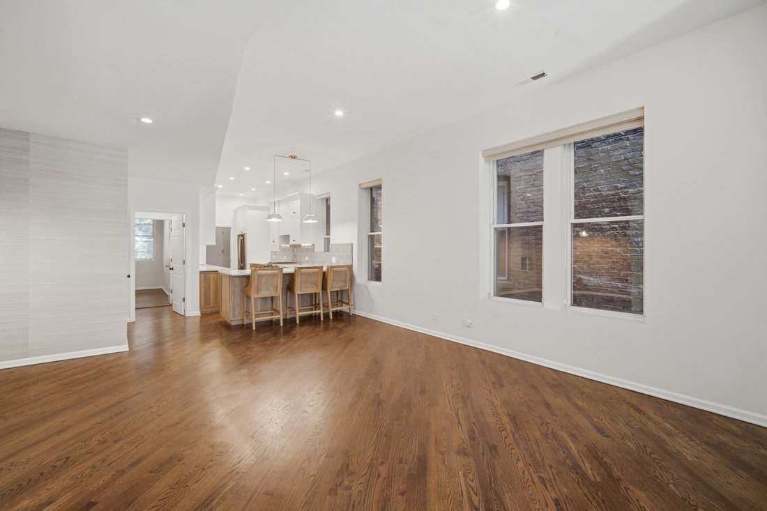 Condo in Chicago, Illinois, United States 3 - 18494700
