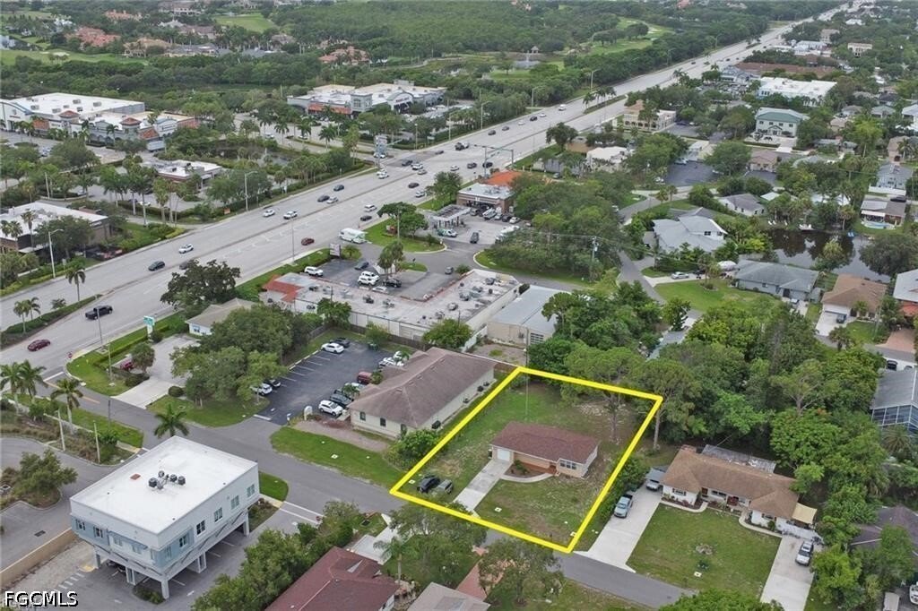 House in Naples, Florida, United States 3 - 18493733