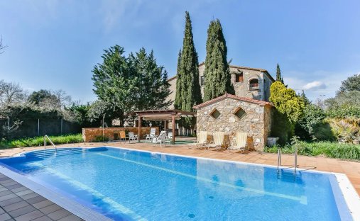 Finca in Llagostera, Catalonia, Spain 1