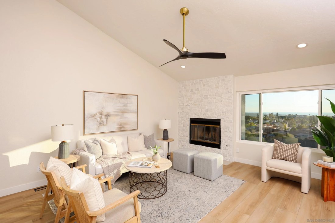 Condo in Carlsbad, California, United States 5 - 18493786