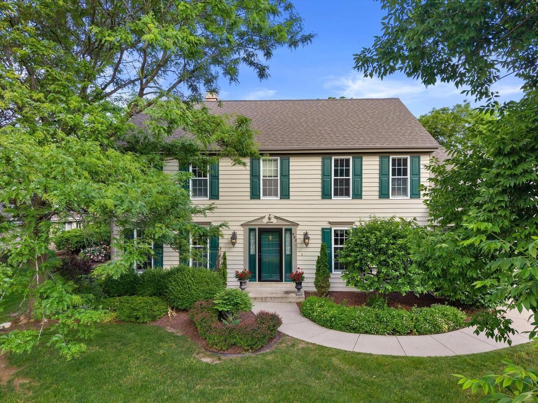 House in Waukesha, Wisconsin, United States 2 - 18494580