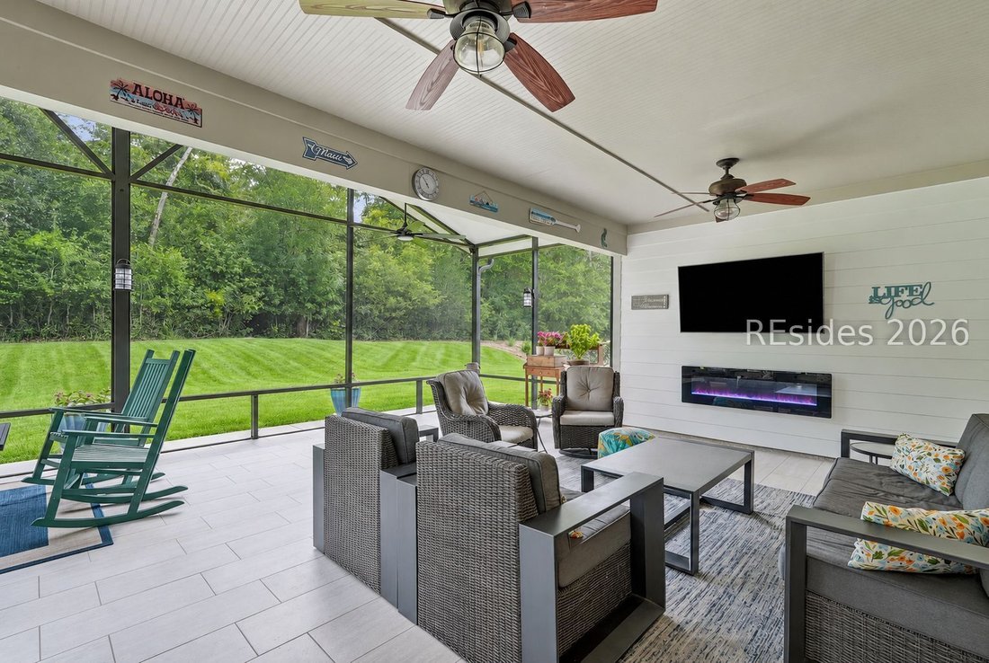 House in Bluffton, South Carolina, United States 3 - 18494438