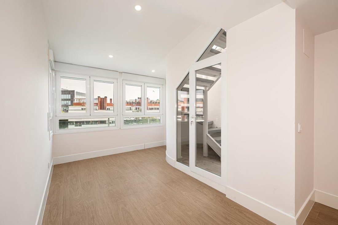 Apartment in La Moraleja, Alcobendas, Comunidad de Madrid 5 - 18457287