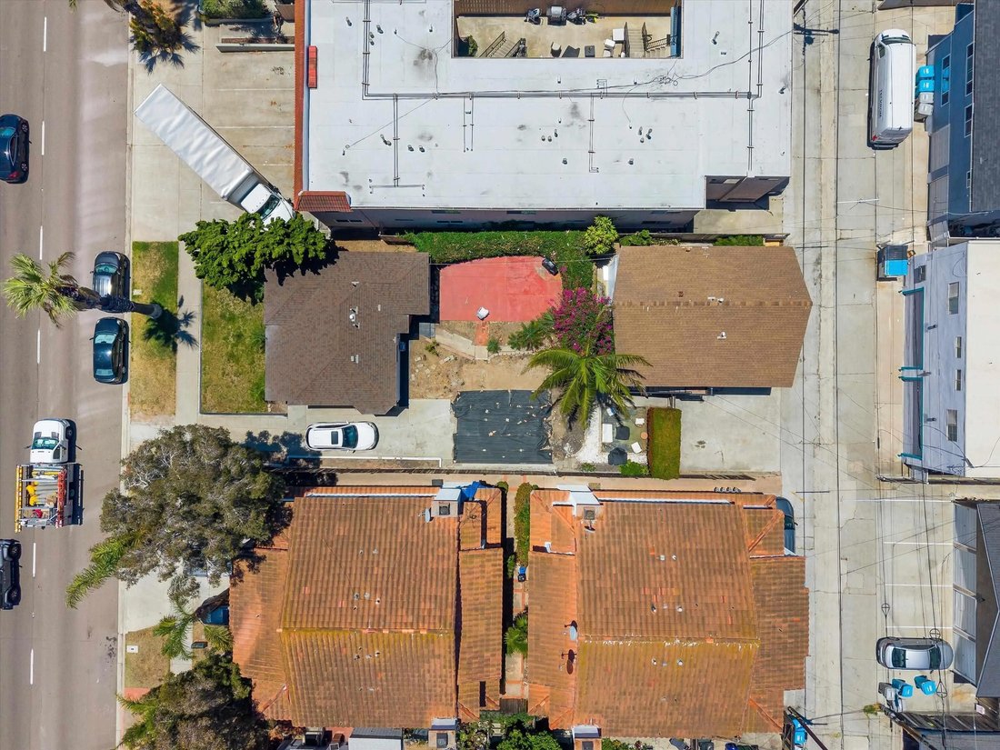 San Diego, California, United States 5 - 18493807