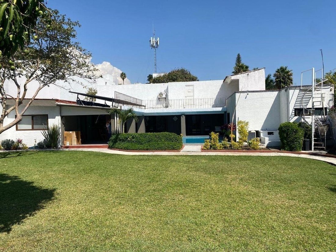 House in Cuernavaca, Morelos, Mexico 3 - 18492660